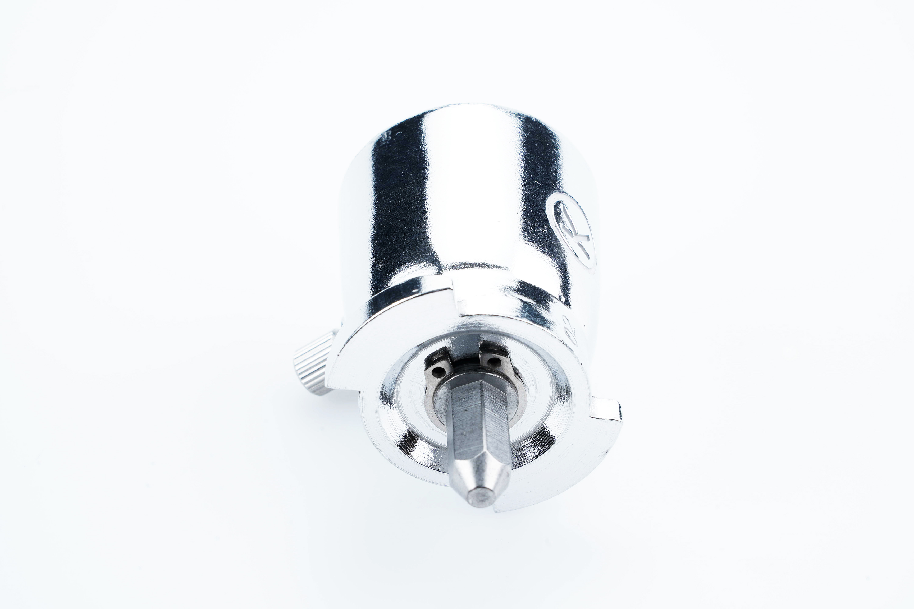 Kenwood adaptateur vers barre accessoire twist aw20011007 pour robot de cuisine kenwood km080 0wkm080008