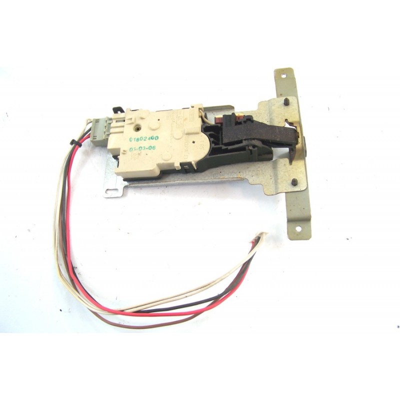 Scholtes platine de verrouillage bitron no klixon c00114564 pour four - cuisinière scholtes fmn336.1wh 03488100000