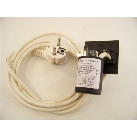 Indesit cable alimentation 3x1.5 1,5mt shuko c00259297 pour lave-linge indesit iwd71451cecode