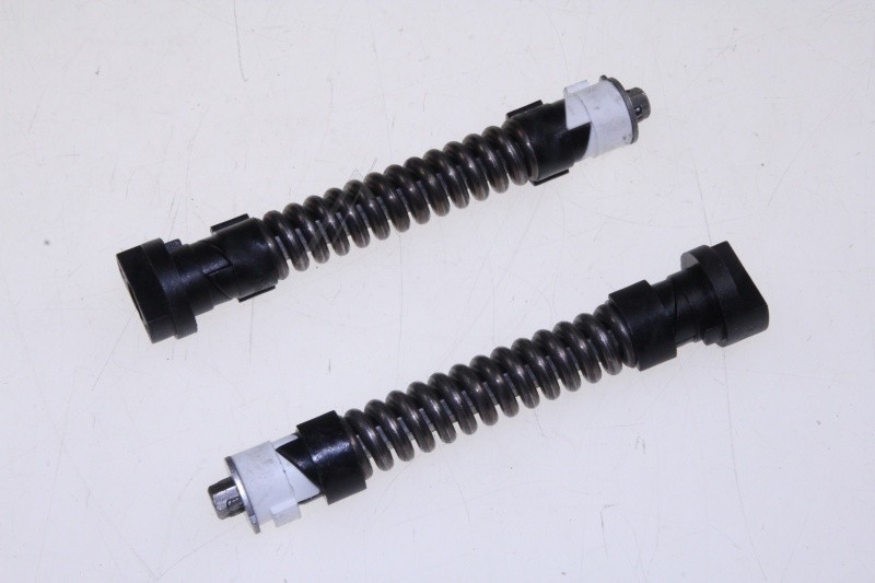 De dietrich charnière couvercle (x2) 74x5520 pour four - cuisinière de dietrich kgc1005x