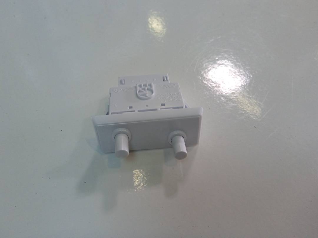 Samsung interrupteur porte eau resistant 2 bouton p da34-00048a pour réfrigérateur samsung rt50qbpn1xef