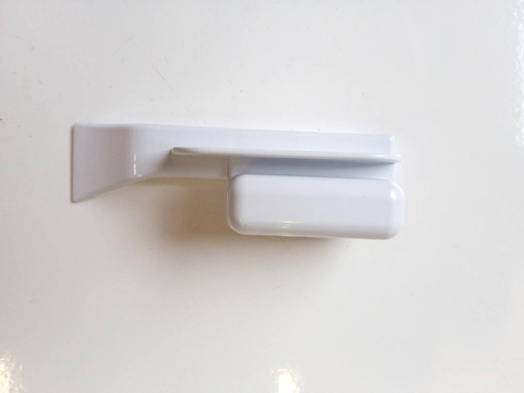 Indesit glass support left c00284296 pour réfrigérateur indesit pbaa33fx