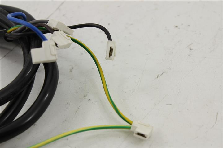 Beko  plaque induction et vitrocéramique  - câble d'alimentation  161900027