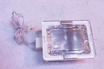 Hotpoint ariston ensemble de douille + carter (protection) + joint et ampoule halogène (25w) c00286525 pour four - cuisinière hotpoint ariston