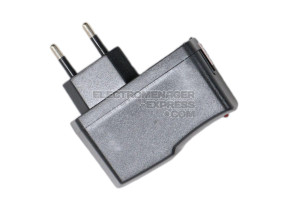 Chargeur secteur (sans câble usb) tablette tactile gps EAY62909601