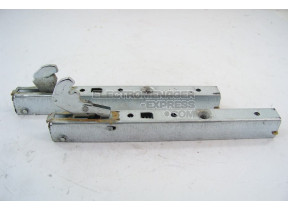 CHARNIERE PORTE FOUR EX/37 BF2022 (DR OU GAUCHE) 210100076
