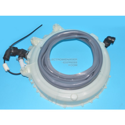 Avant tube assemblage