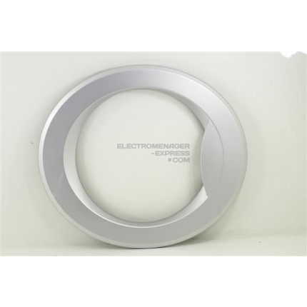 Enjoliveur extérieur de hublot