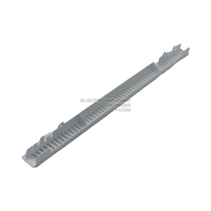 Grille de ventilation inférieure pour réfrigérateur