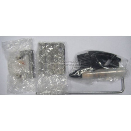 Kit couteaux + clé + vis + brosse et crochet de nettoyage