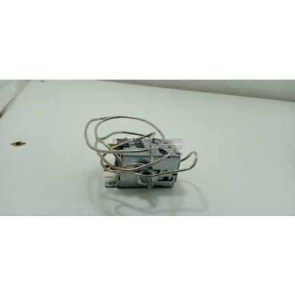 Thermostat 077b-6828 c post l.403 rohs