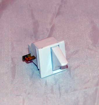 Fridgemaster micro-interrupteur porte 49018299 pour réfrigérateur fridgemaster